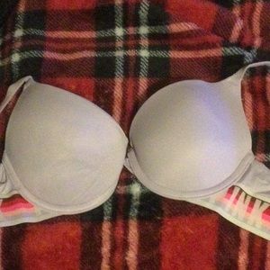VS Pink Wear Everywhere Push-Up Bra